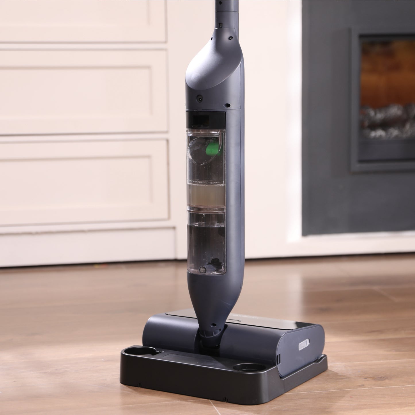 Nettoyeur de sols durs F600